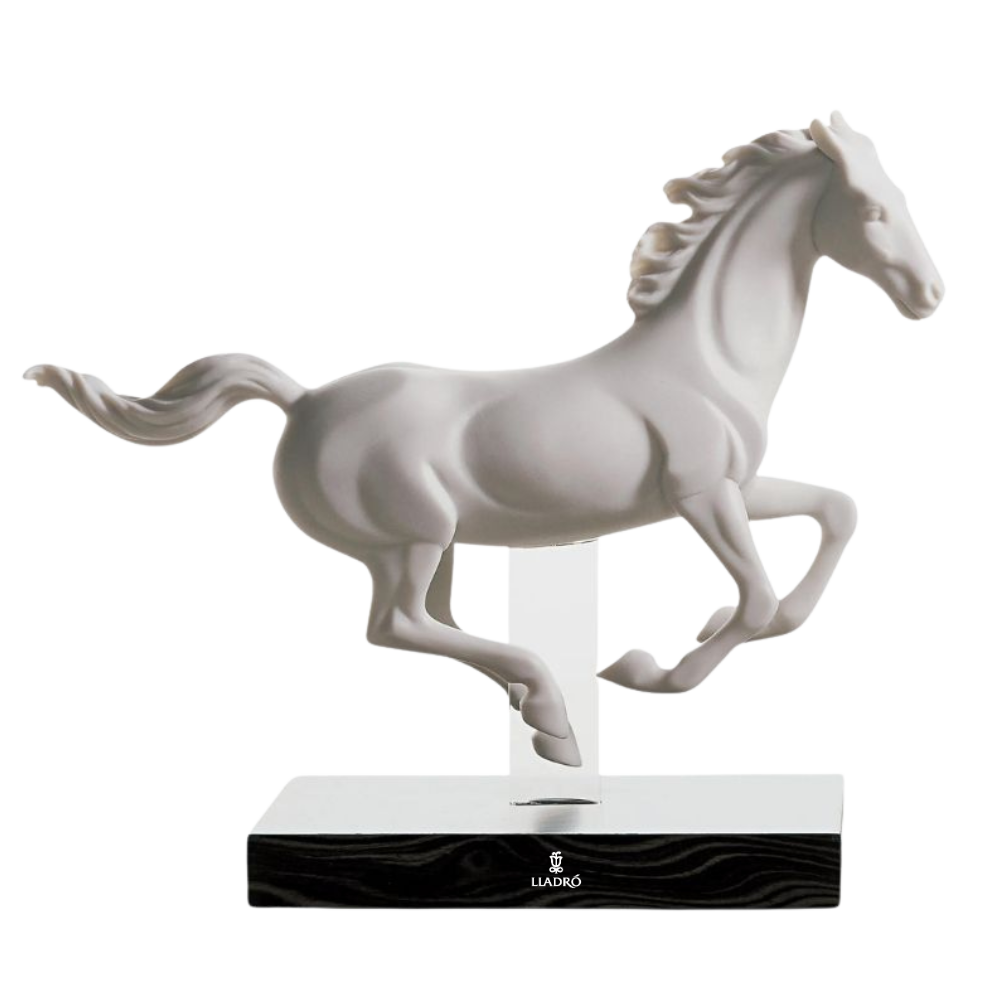 El Galope porcelain sculpture by Lladró